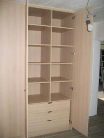 dressingkasten001.jpg