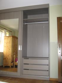 dressingkasten018.jpg
