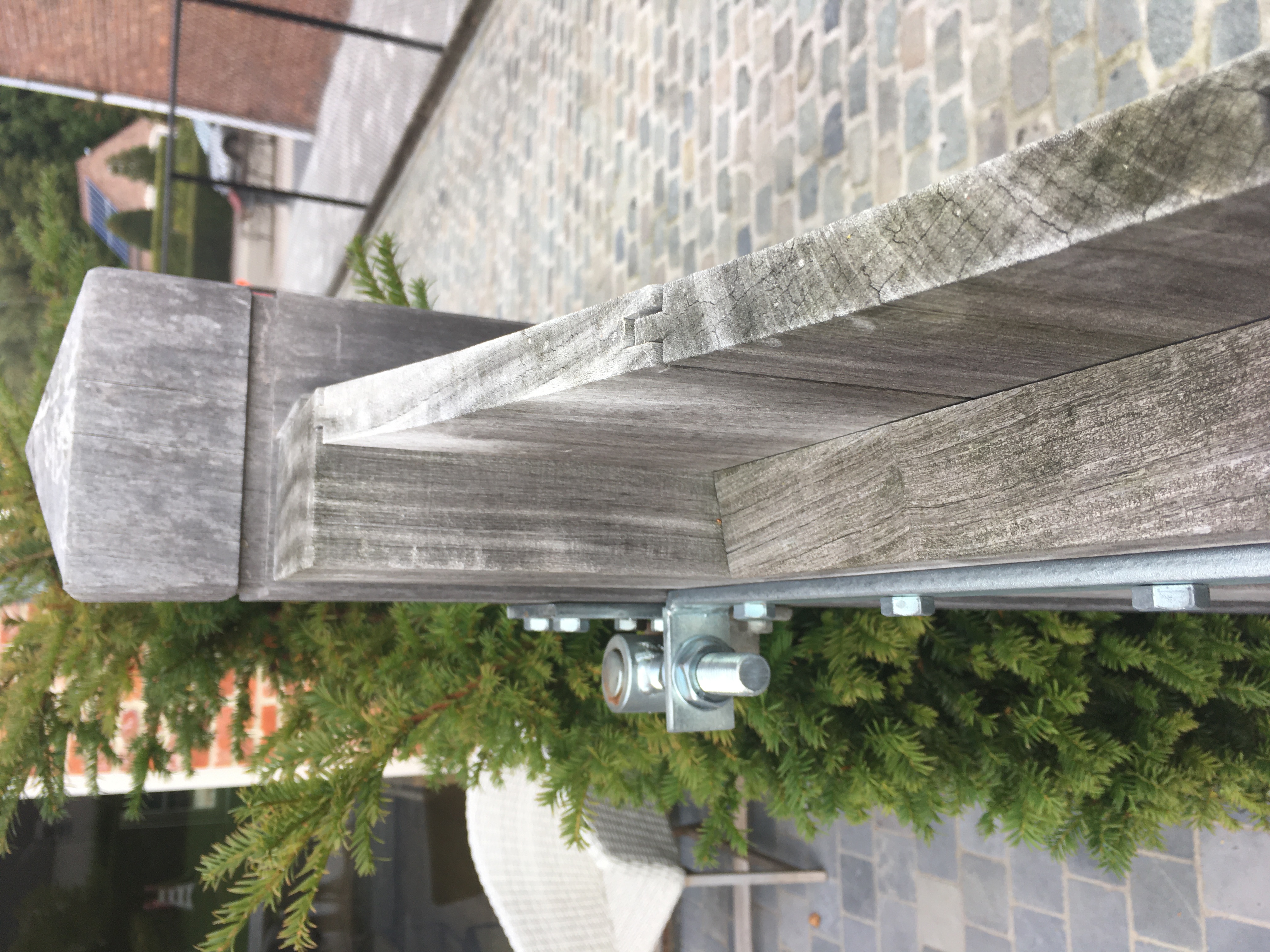 Buiten 8